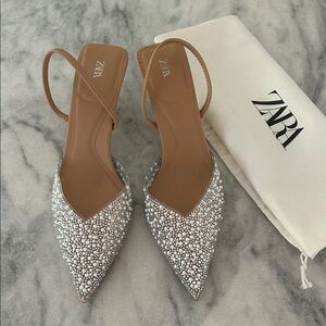 Zara Women's pearls Embellished Heels Slingbacks